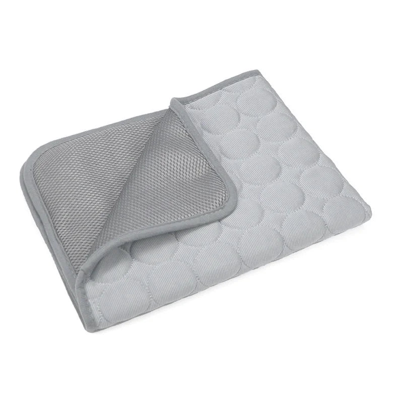 Summer Ice Silk Pet Cooling Mat Waterproof Dog Cat Sleeping Pad Anti Slip Washable Sofa Cushion Self Cooling Pet Bed Accessories